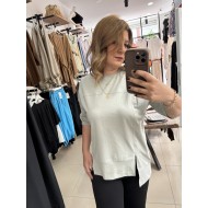 Önü Yırtmaçlı Gri Tshirt