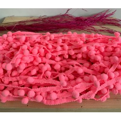 Neon Pembe Çiçeği Şerit Ponpon
